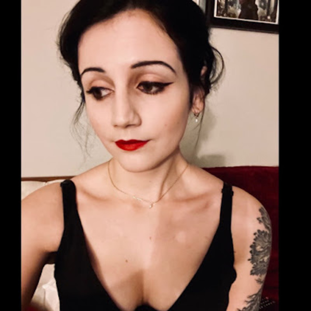 Meet your Posher, Lena